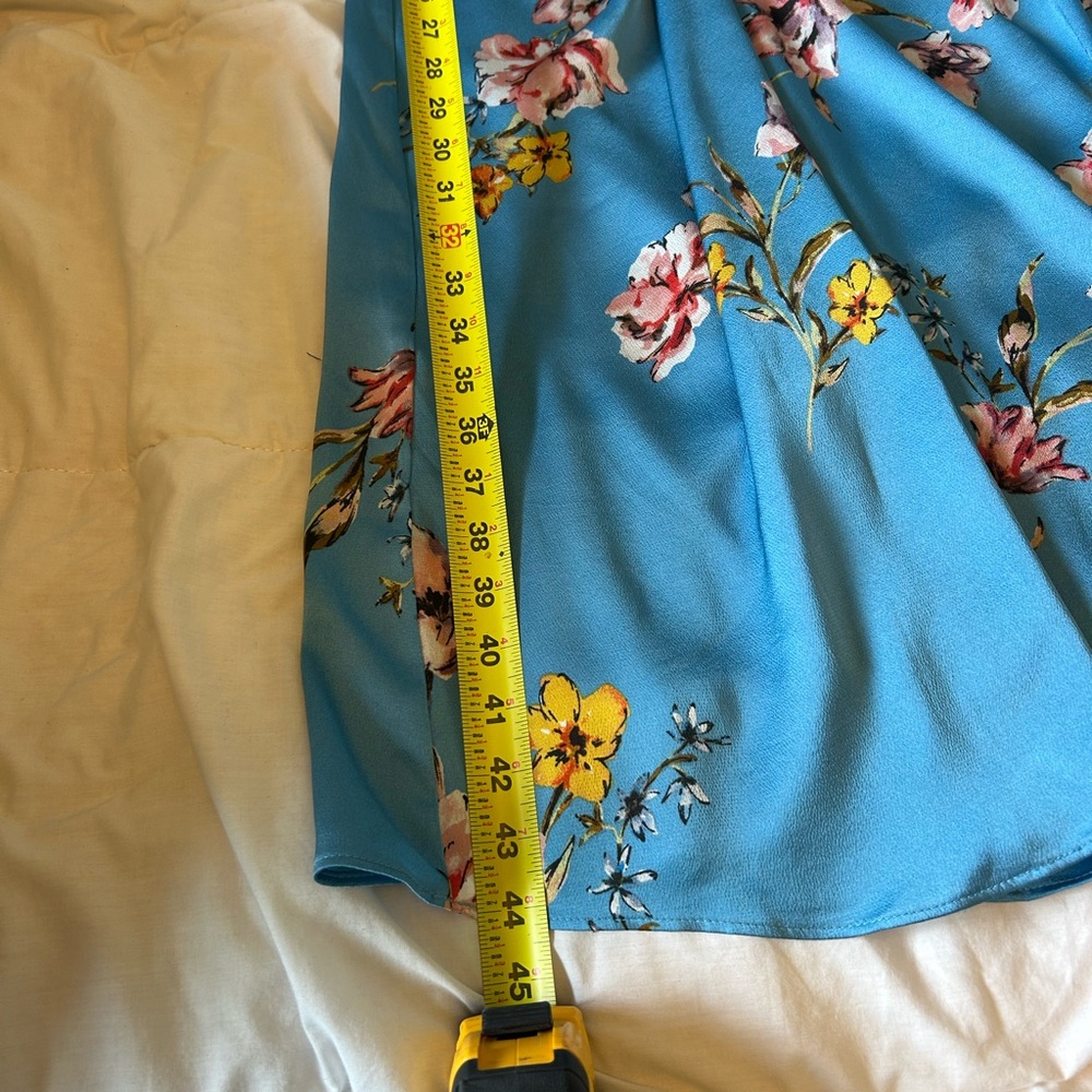 NWT Beautiful Avec Les Filles Ruched Floral Print Dress, size 6 - Picture 7 of 8